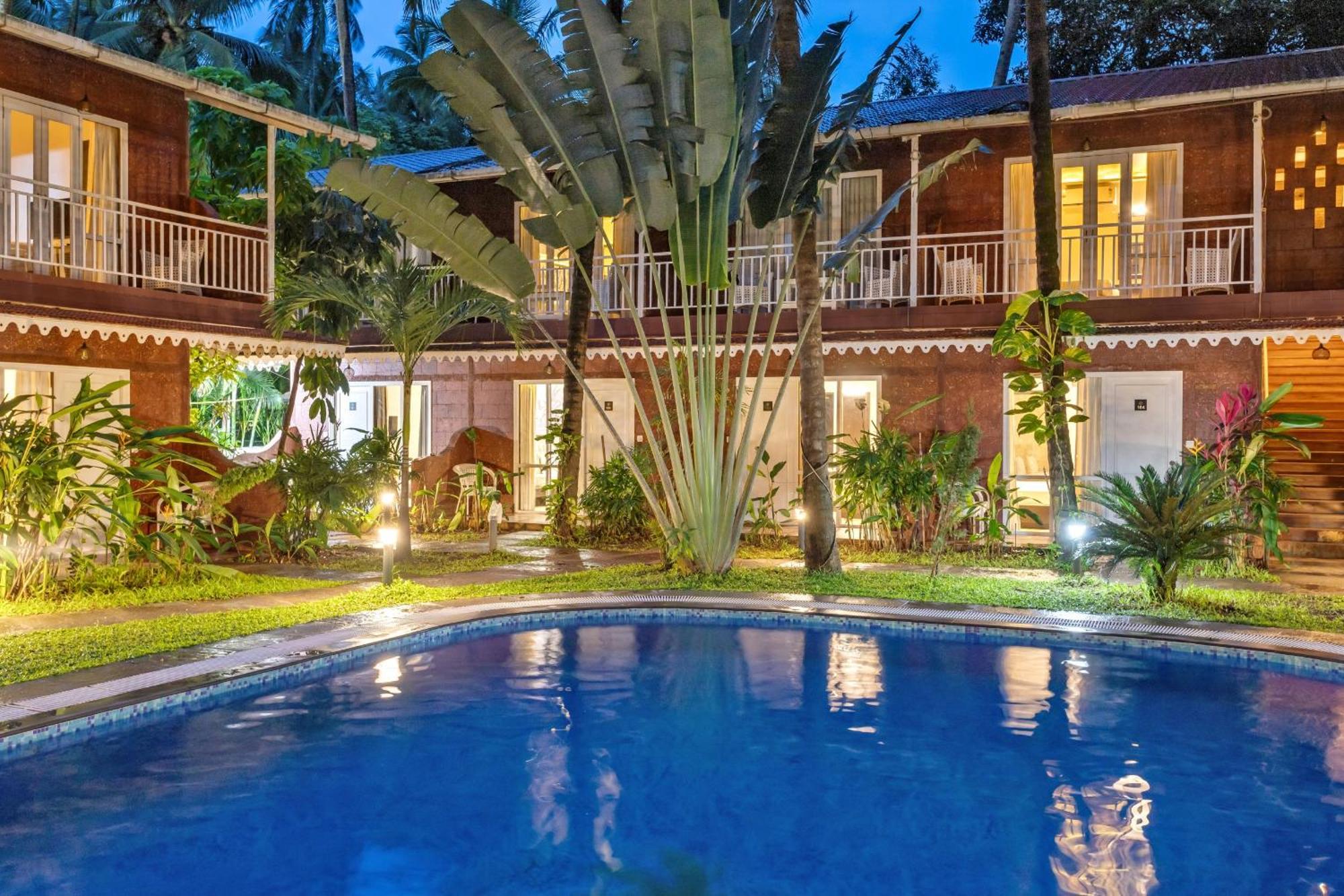 Skon Morjim Beach Resort By Orion Hotels Old Goa Bagian luar foto