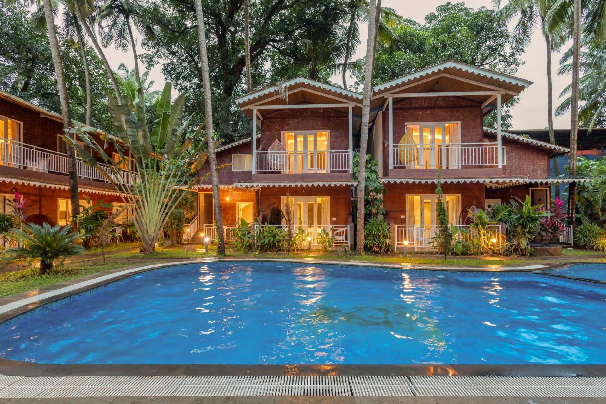 Skon Morjim Beach Resort By Orion Hotels Old Goa Bagian luar foto