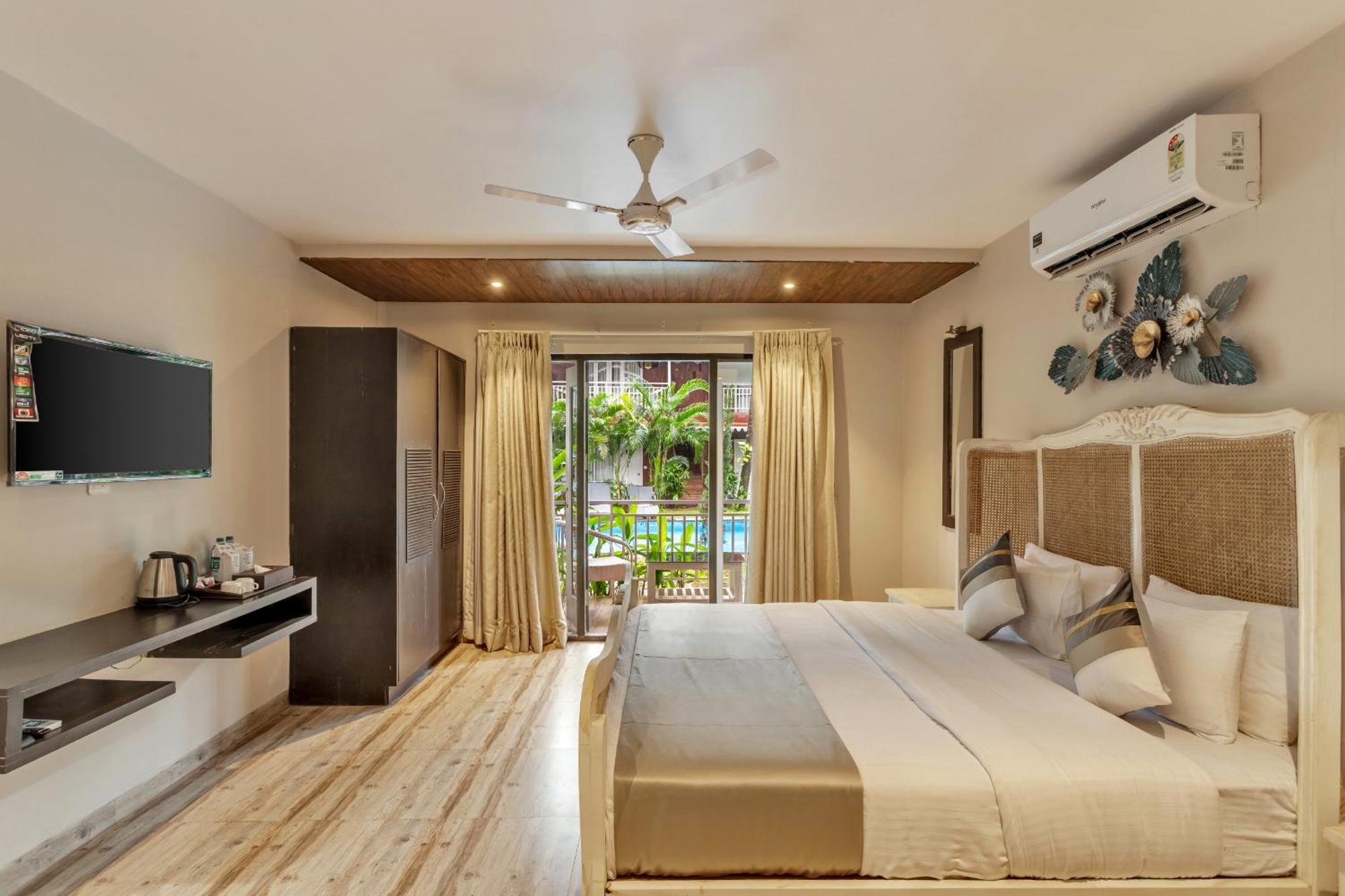 Skon Morjim Beach Resort By Orion Hotels Old Goa Bagian luar foto